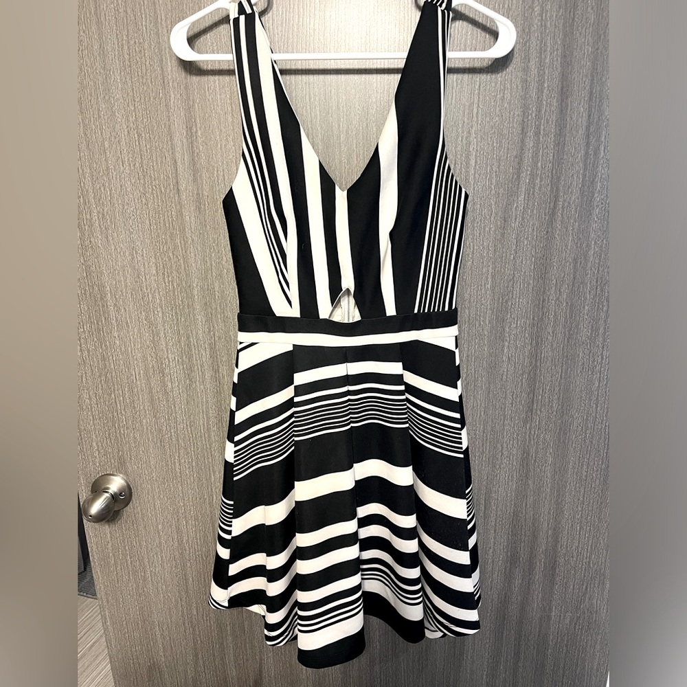 Charlotte Russe Black n White Dress